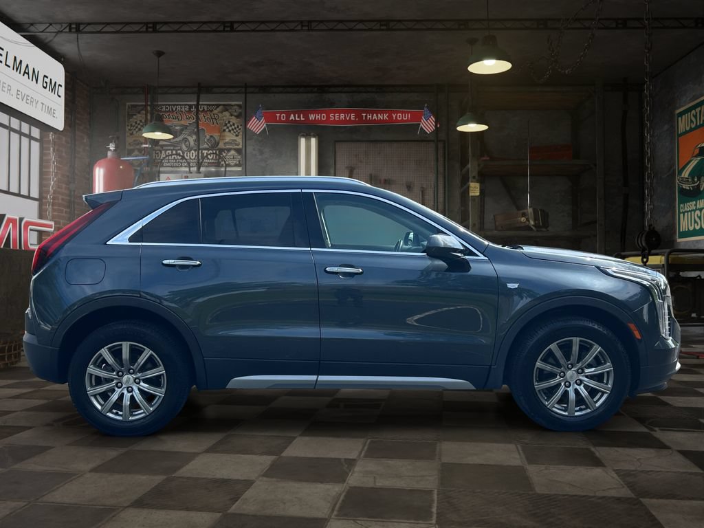 Used 2019 Cadillac XT4 Premium Luxury w/ Driver Awareness Package FWD image 4
