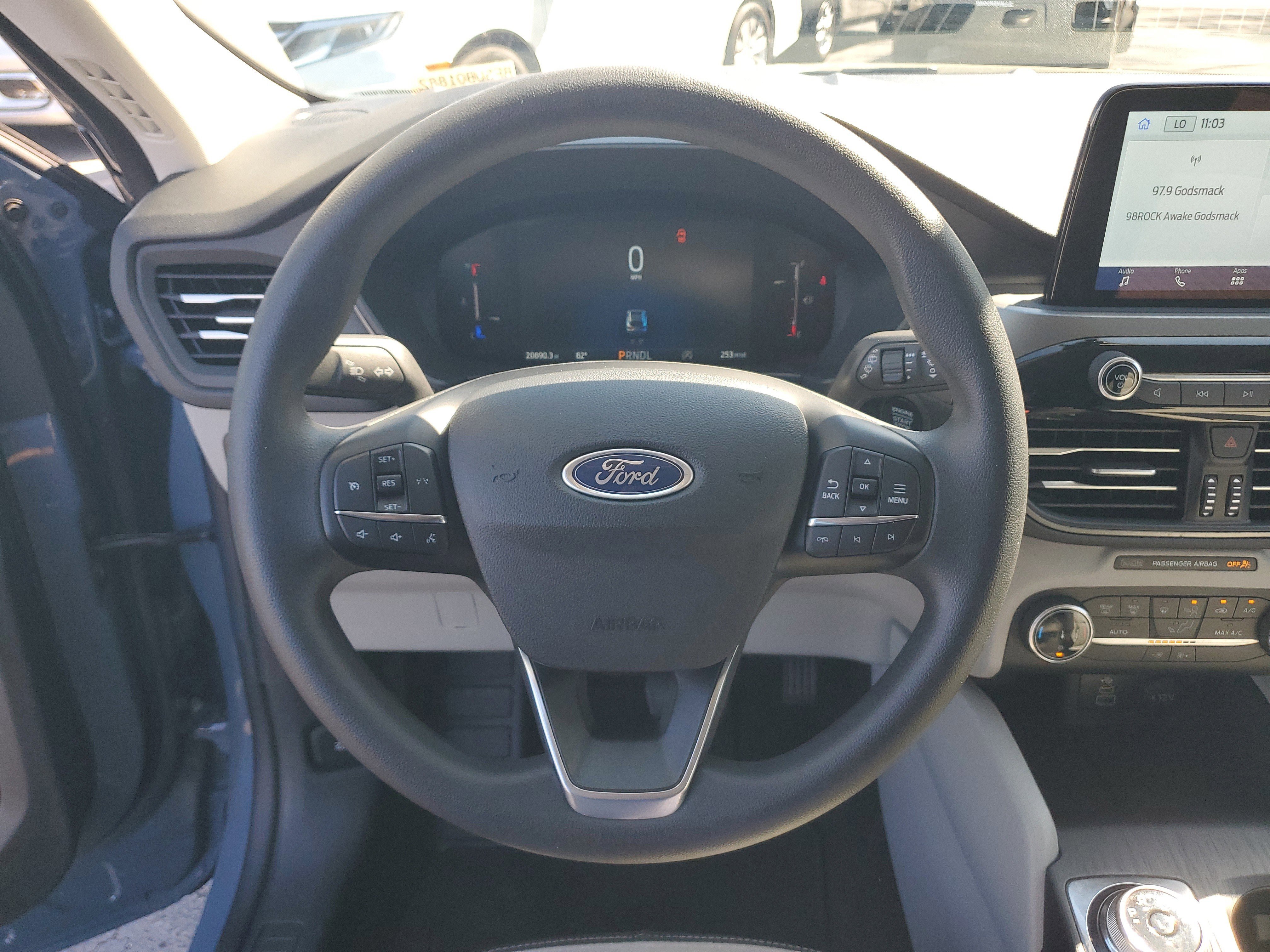 Used 2025 Ford Escape Active image 25