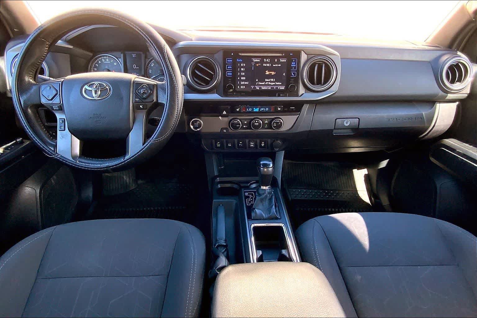 Used 2017 Toyota Tacoma TRD Sport RWD image 10