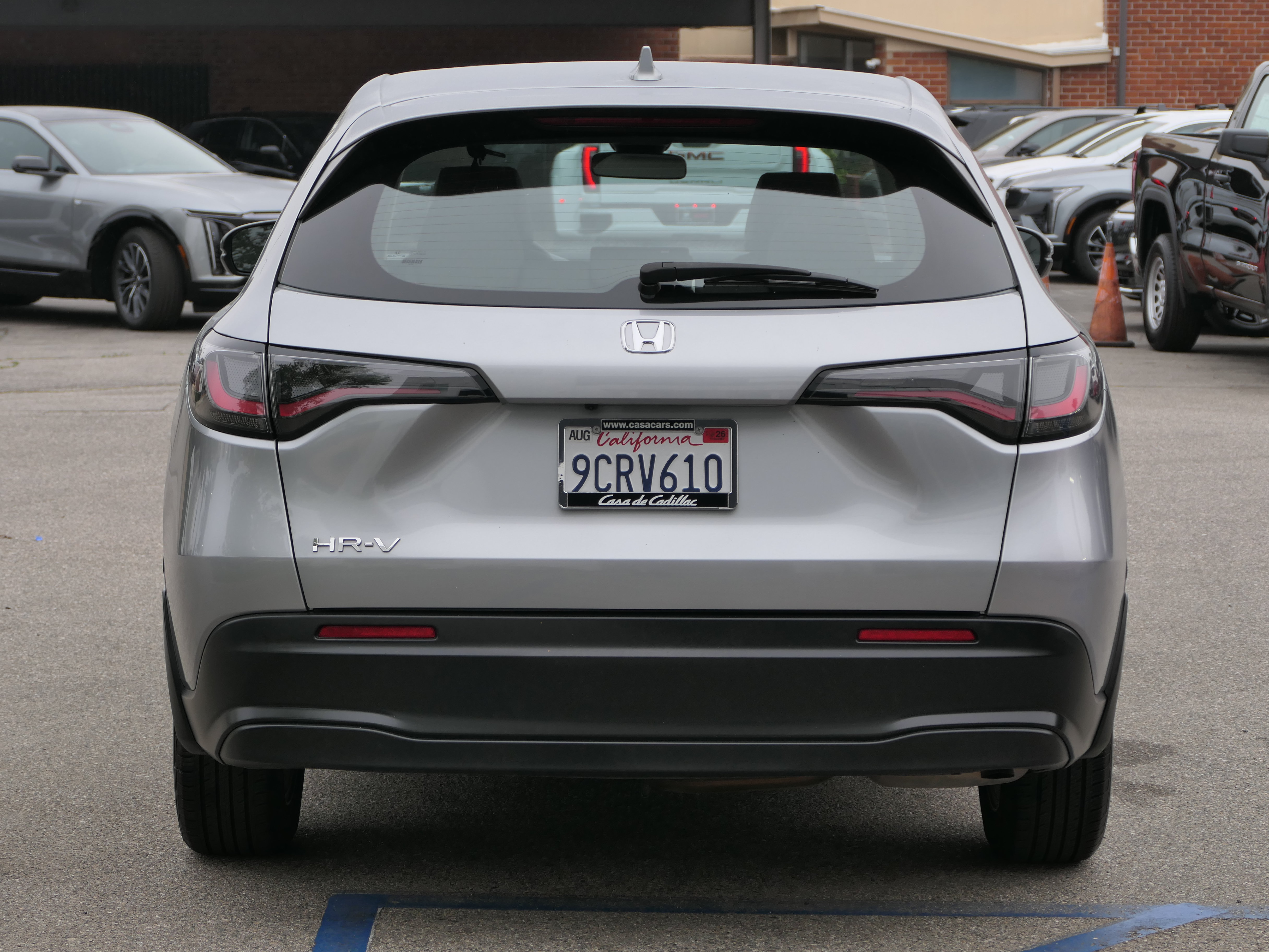 Used 2023 Honda HR-V LX image 4