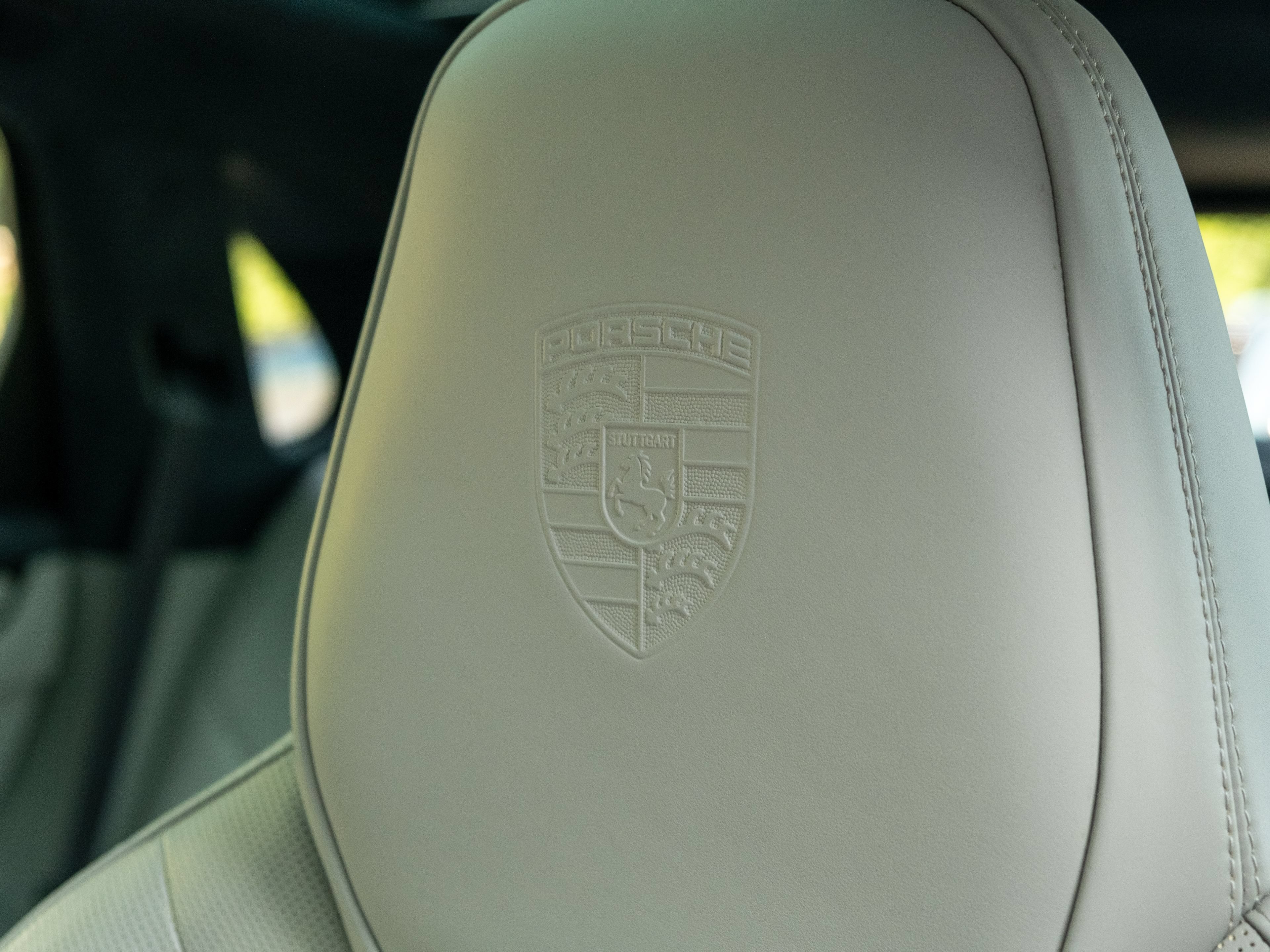 Certified 2023 Porsche Cayenne Turbo S AWD/4WD image 48
