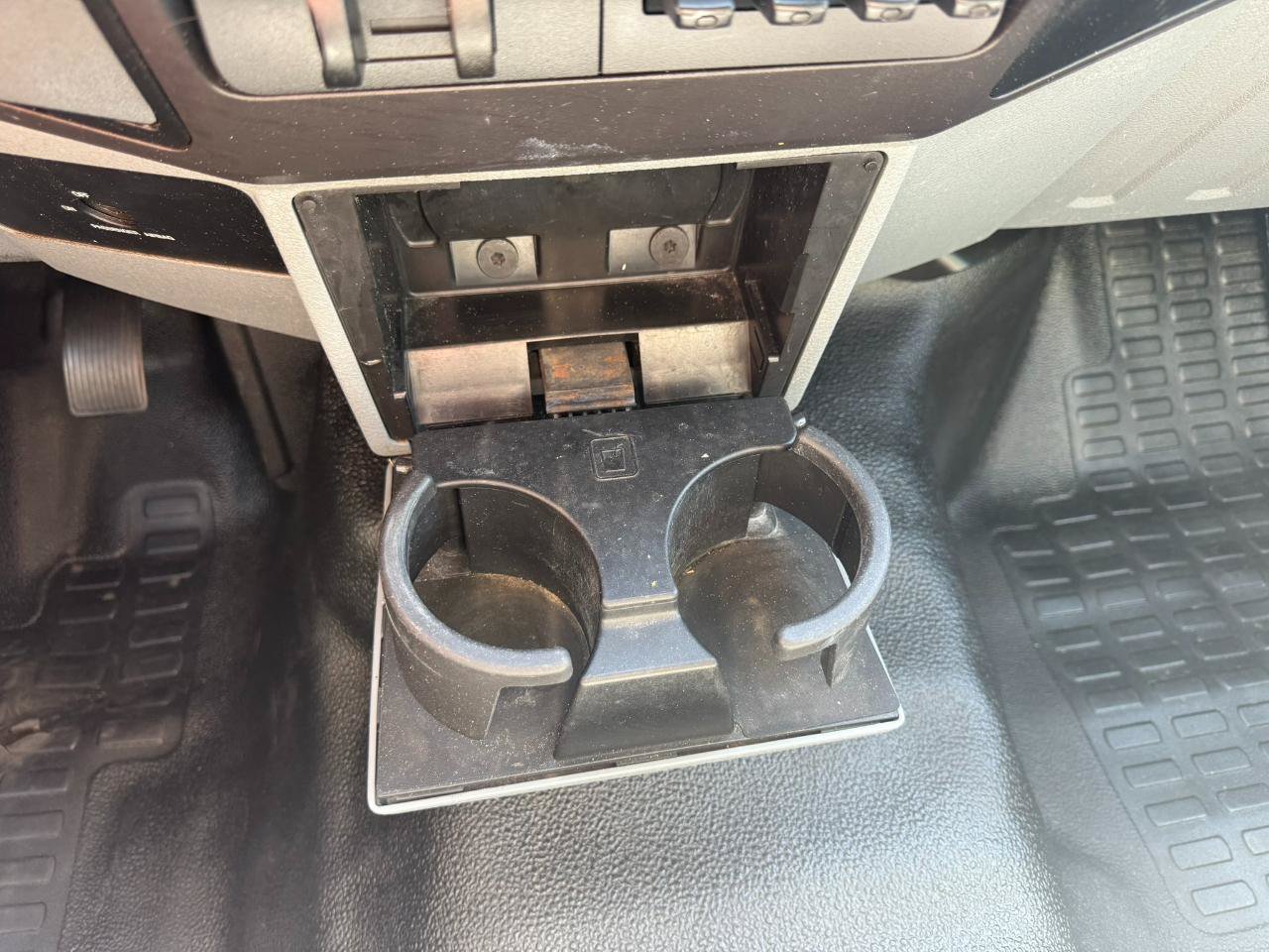 Used 2012 Ford F550 Luxury RWD image 39