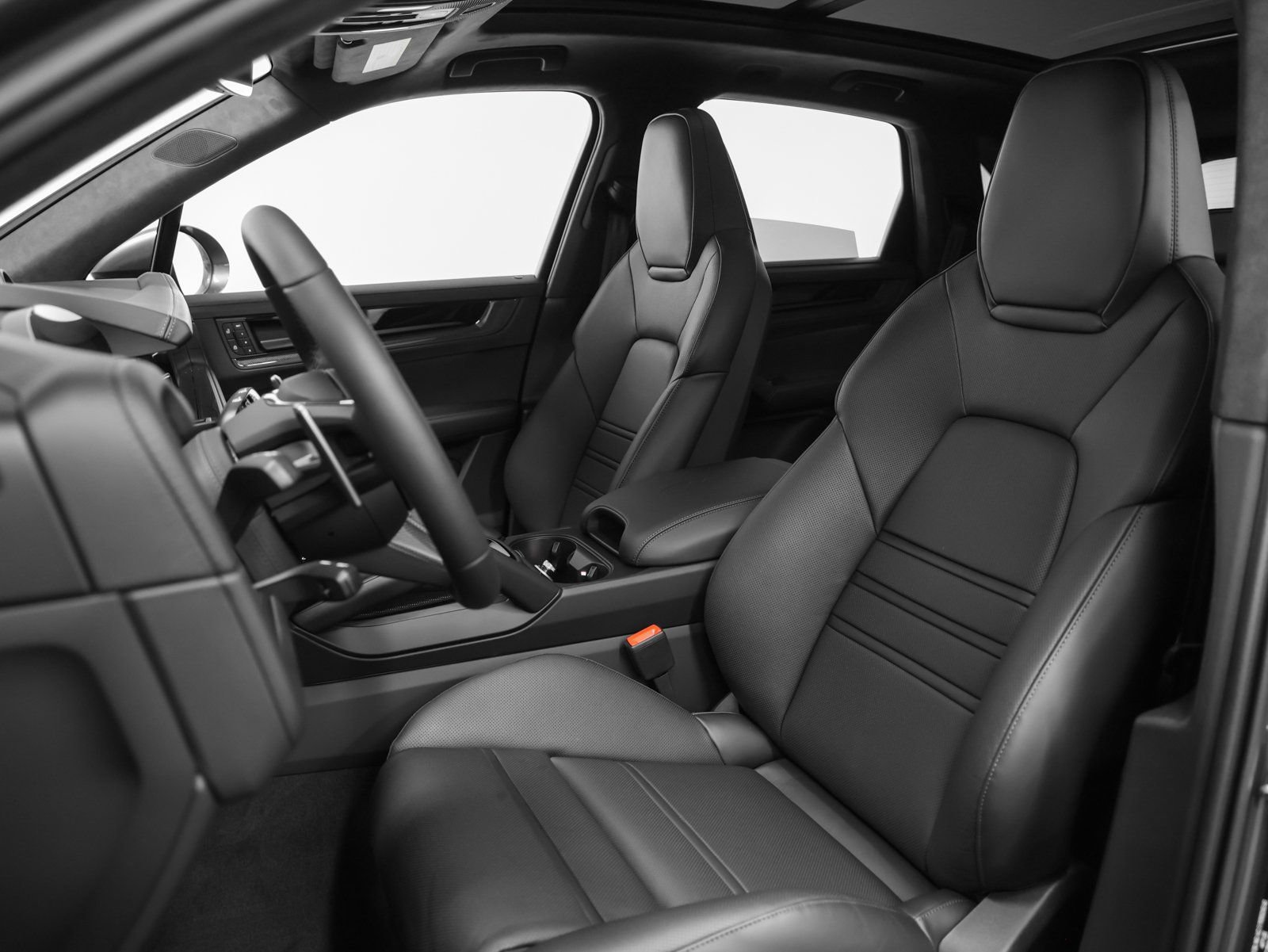 New 2026 Porsche Cayenne GTS image 5