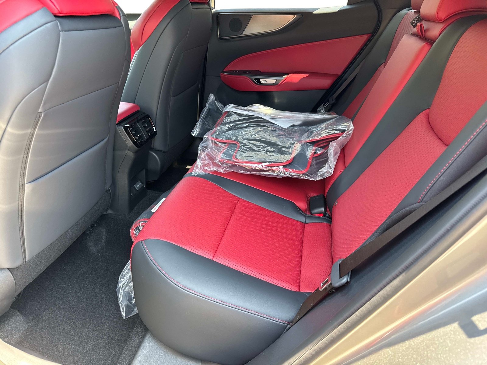 New 2026 Lexus NX 350 F Sport AWD/4WD image 15