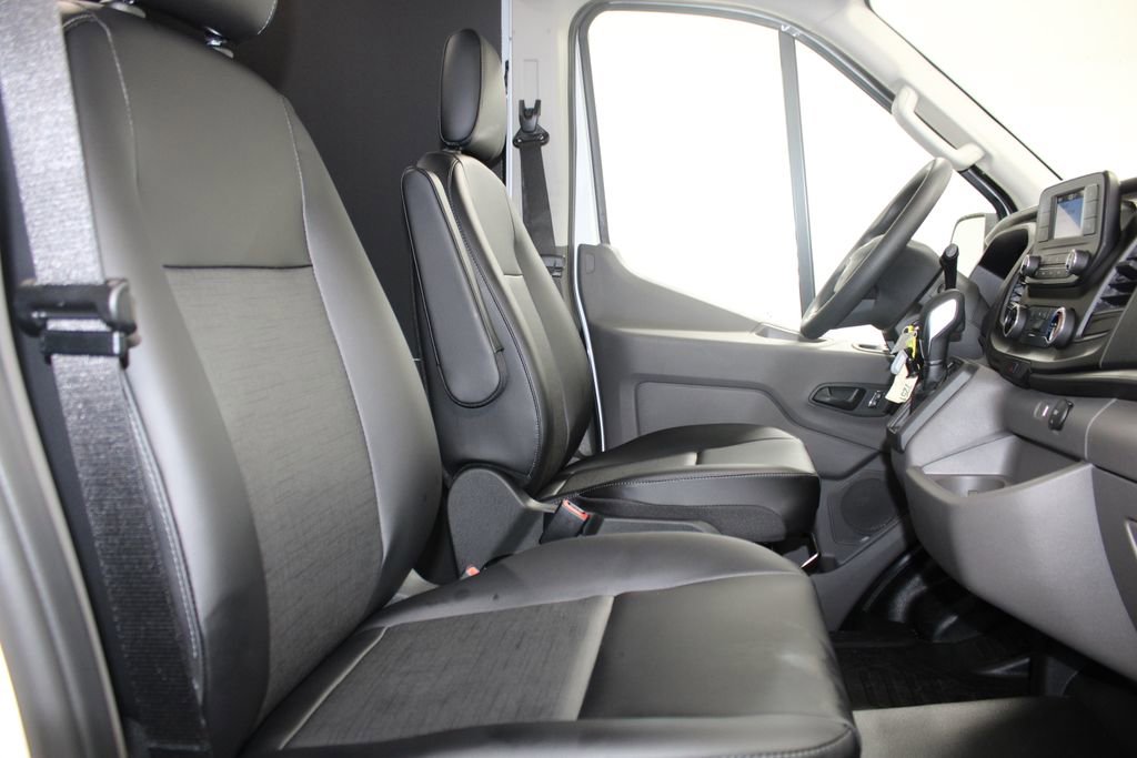 New 2025 Ford Transit 250 148 Medium Roof w/ Load Area Protection Package image 21