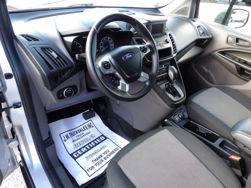 Used 2020 Ford Transit Connect XL FWD image 16
