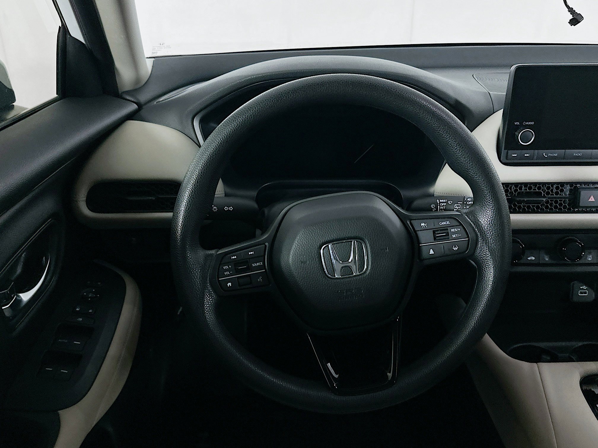 Used 2024 Honda HR-V LX image 16