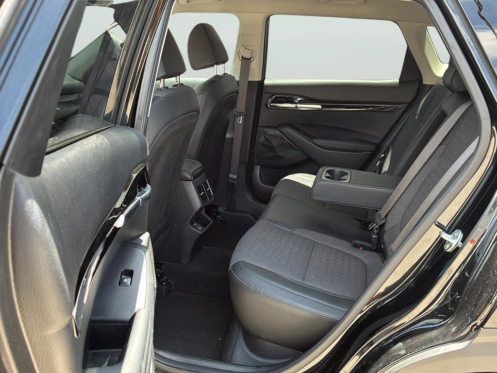 Used 2024 Kia Seltos S FWD image 16