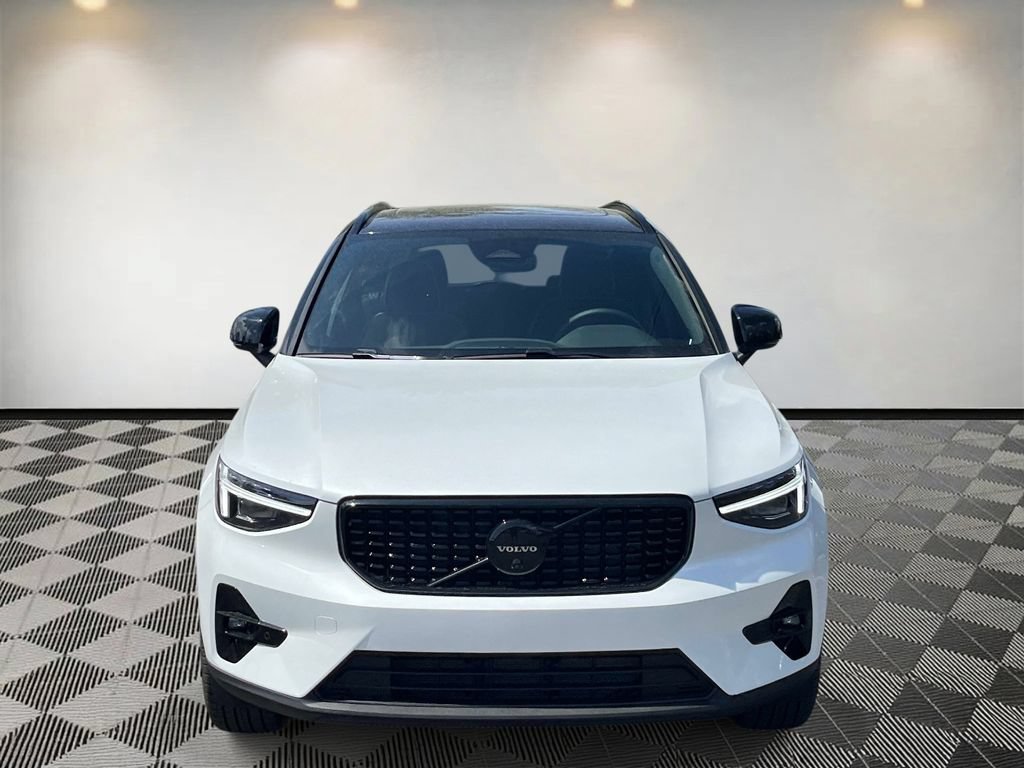 New 2026 Volvo XC40 B5 Ultra w/ Climate Package AWD/4WD image 8