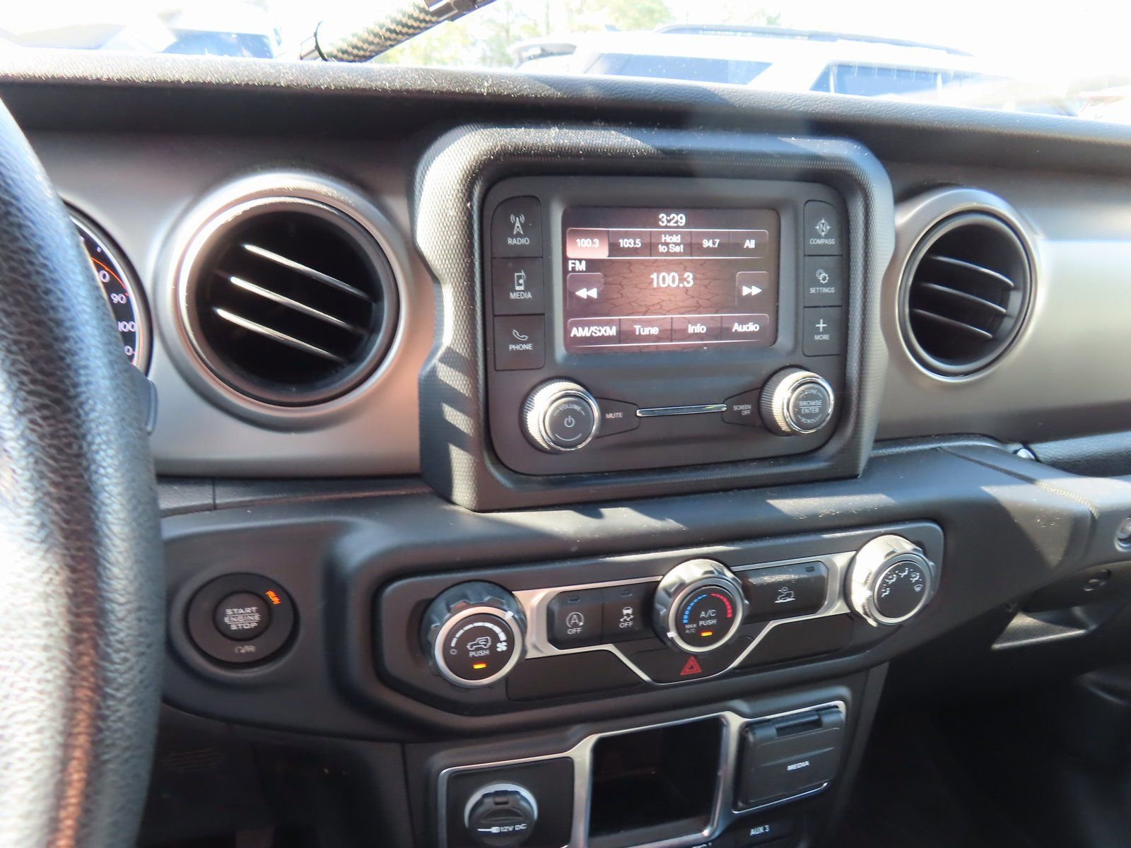 Used 2021 Jeep Wrangler Unlimited Sport image 21