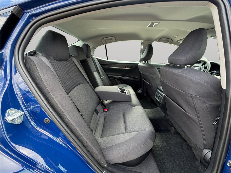 Used 2025 Toyota Camry LE w/ Convenience Package FWD image 36