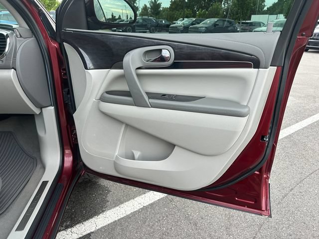 Used 2017 Buick Enclave Leather FWD image 21