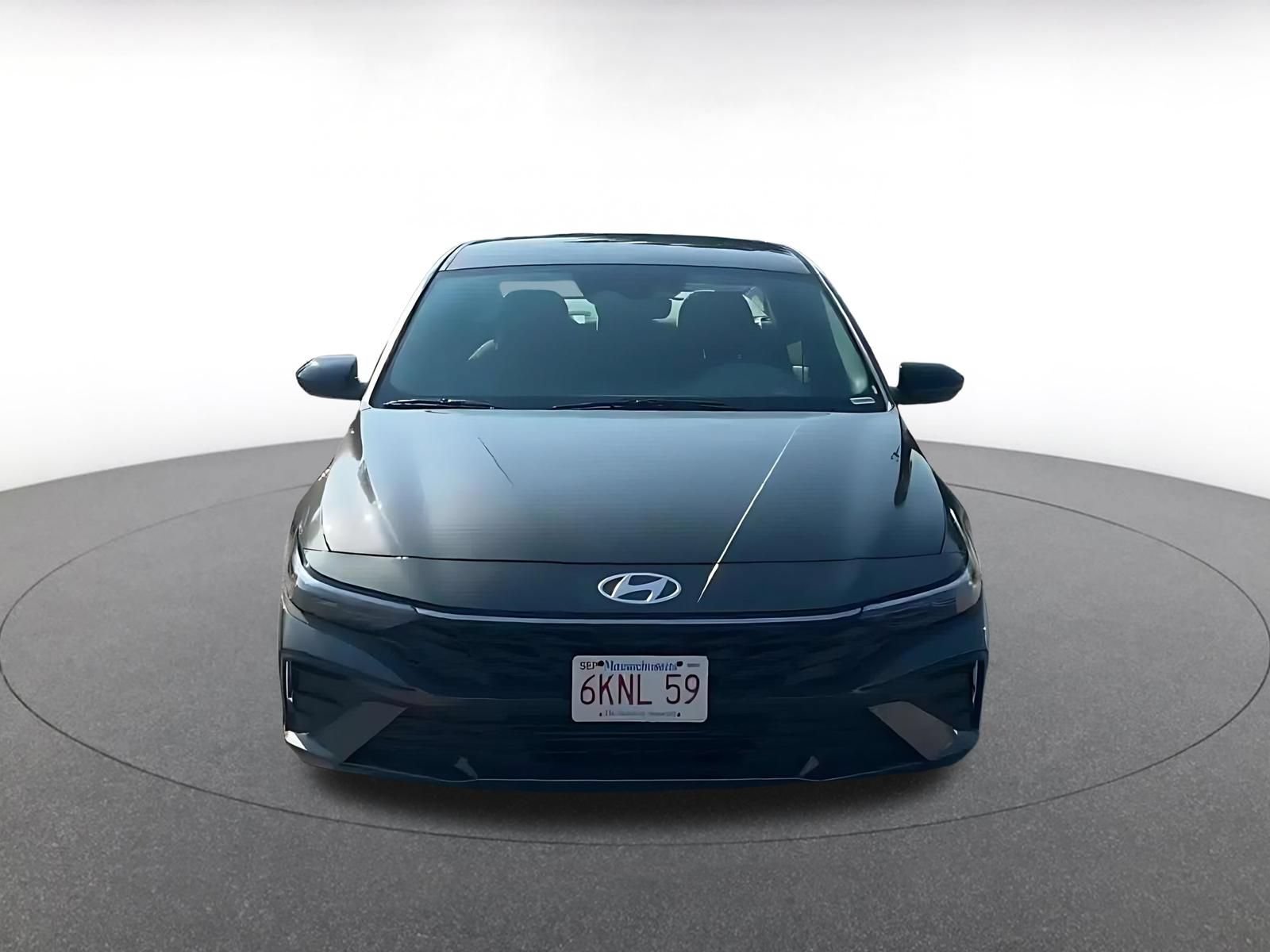 Used 2026 Hyundai Elantra Sport FWD image 4