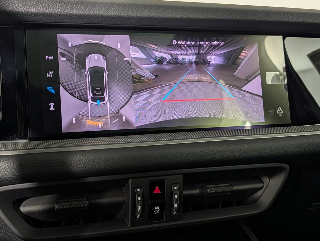 New 2026 Porsche Cayenne Coupe AWD/4WD image 35