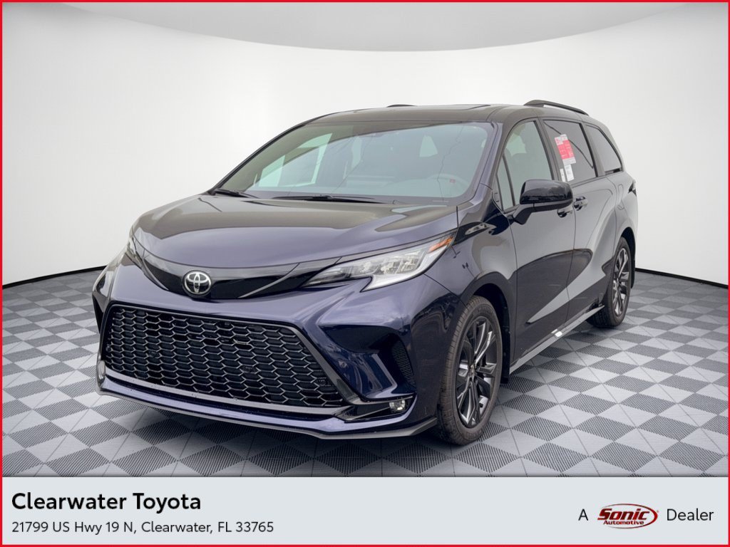 New 2026 Toyota Sienna XSE FWD image 1