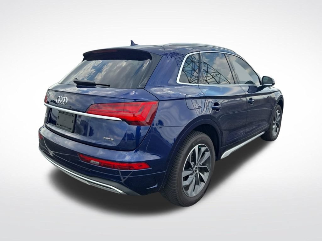 Used 2021 Audi Q5 2.0T Premium Plus w/ Premium Plus Package AWD/4WD video 3