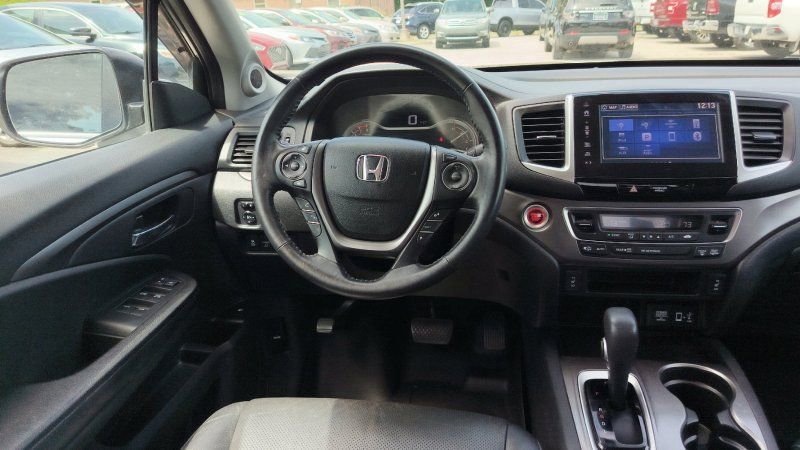 Used 2017 Honda Ridgeline RTL-T image 18