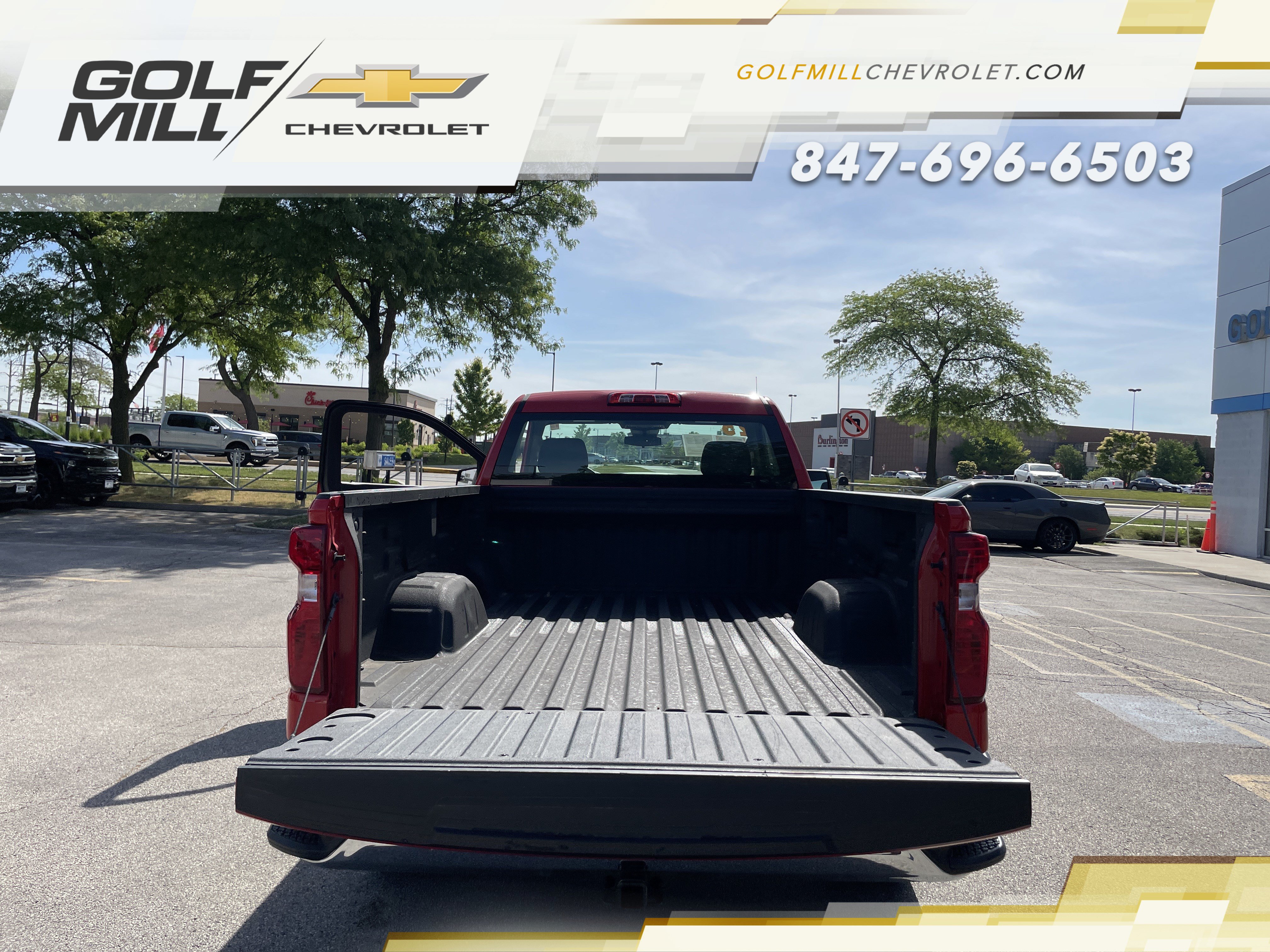 Certified 2025 Chevrolet Silverado 1500 W/T w/ Trailering Package AWD/4WD image 12