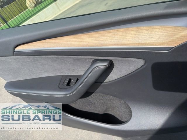 Used 2023 Tesla Model Y Long Range image 34