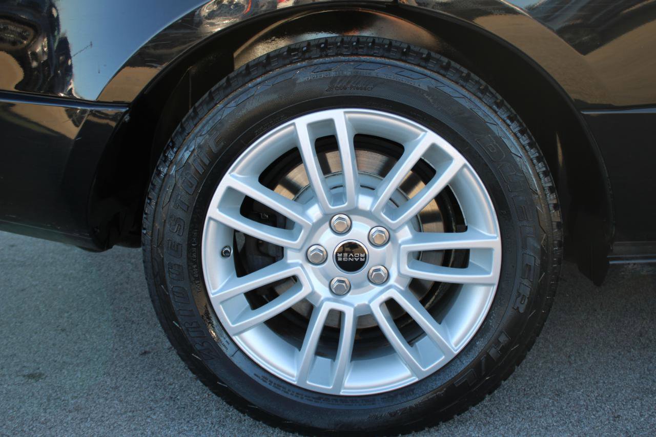 Used 2012 Land Rover Range Rover HSE image 7