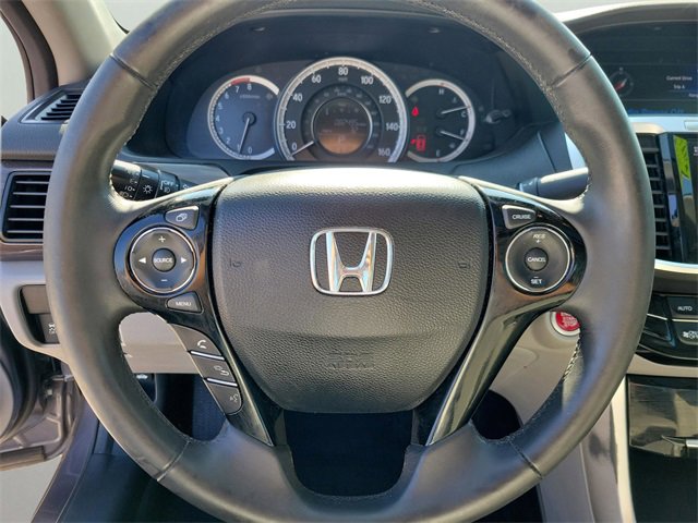 Used 2017 Honda Accord EX-L image 18