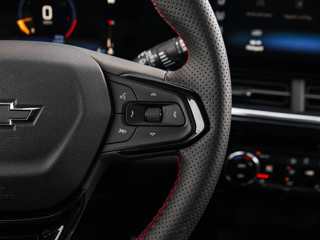 New 2026 Chevrolet Trax RS w/ Driver Confidence Package image 21