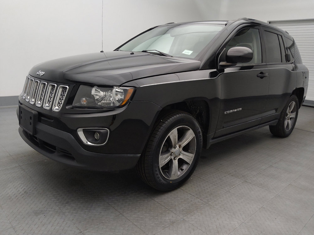 Used 2017 Jeep Compass High Altitude image 15