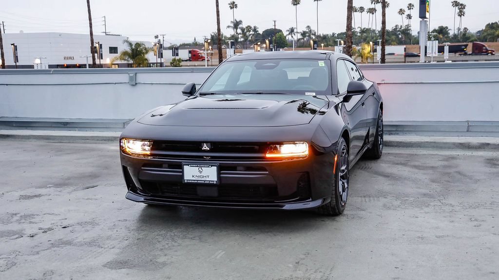 New 2026 Dodge Charger R/T w/ Blacktop Package AWD/4WD image 4