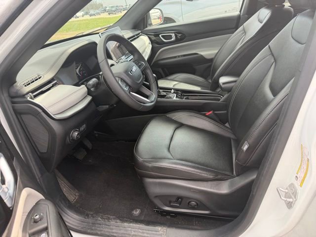 Used 2025 Jeep Compass Limited AWD/4WD image 6
