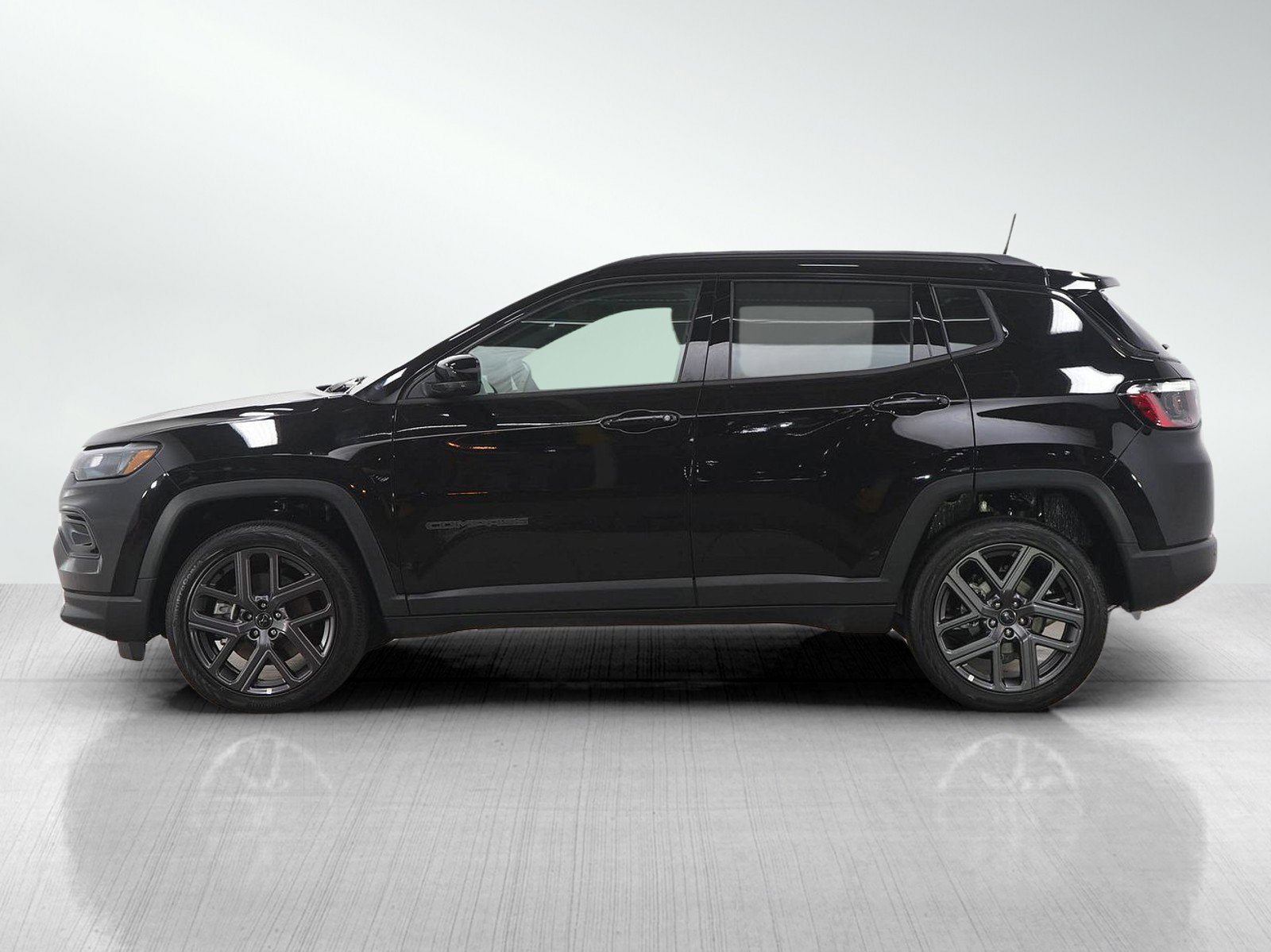 Used 2026 Jeep Compass Limited AWD/4WD image 3