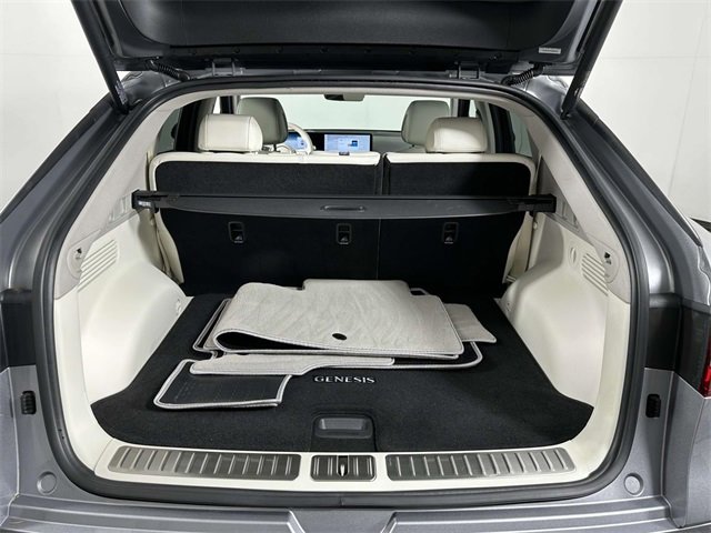 Used 2025 Genesis GV60 AWD image 14