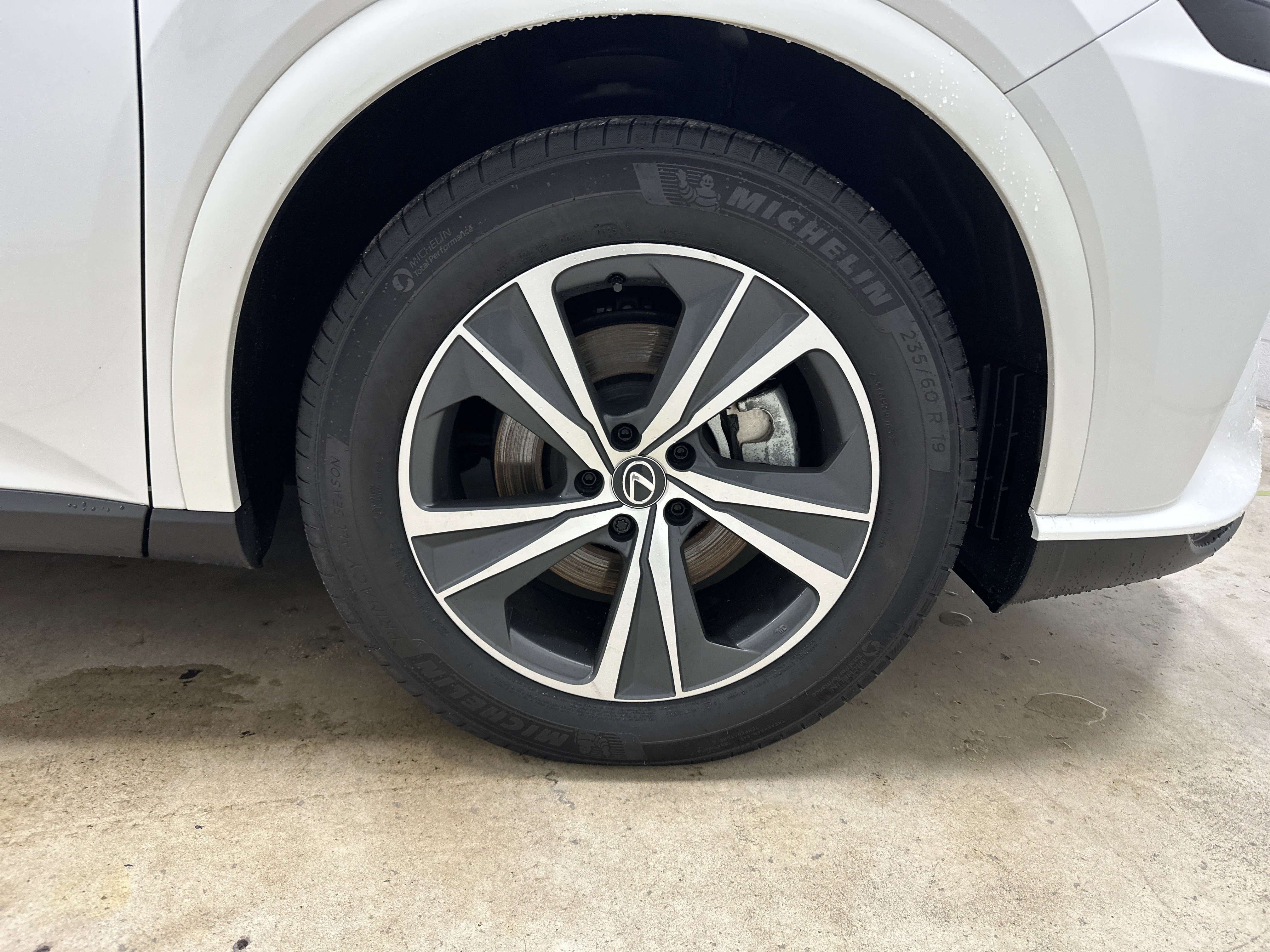 Used 2025 Lexus RX 350 Premium w/ Accessory Package image 13