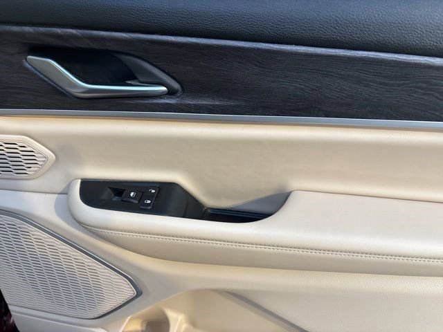 Used 2021 Jeep Grand Cherokee L Limited image 40