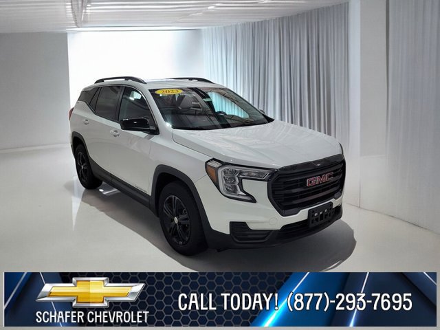 Used 2023 GMC Terrain SLE image 10