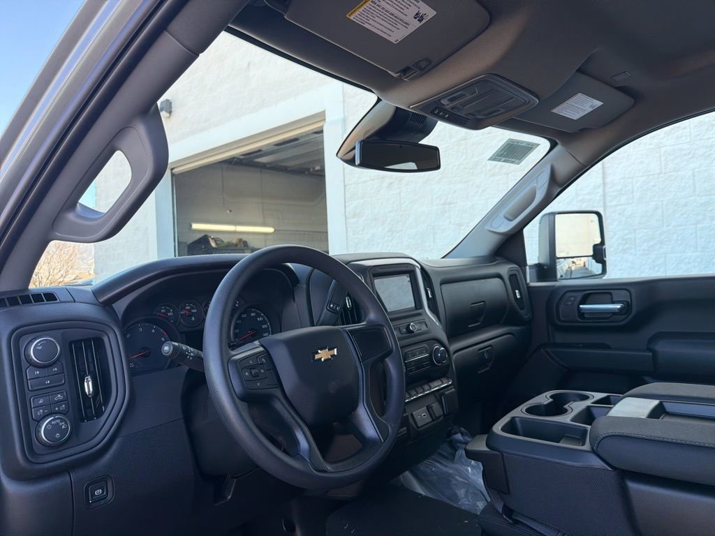 New 2026 Chevrolet Silverado 2500 Custom w/ Custom Value Package image 10