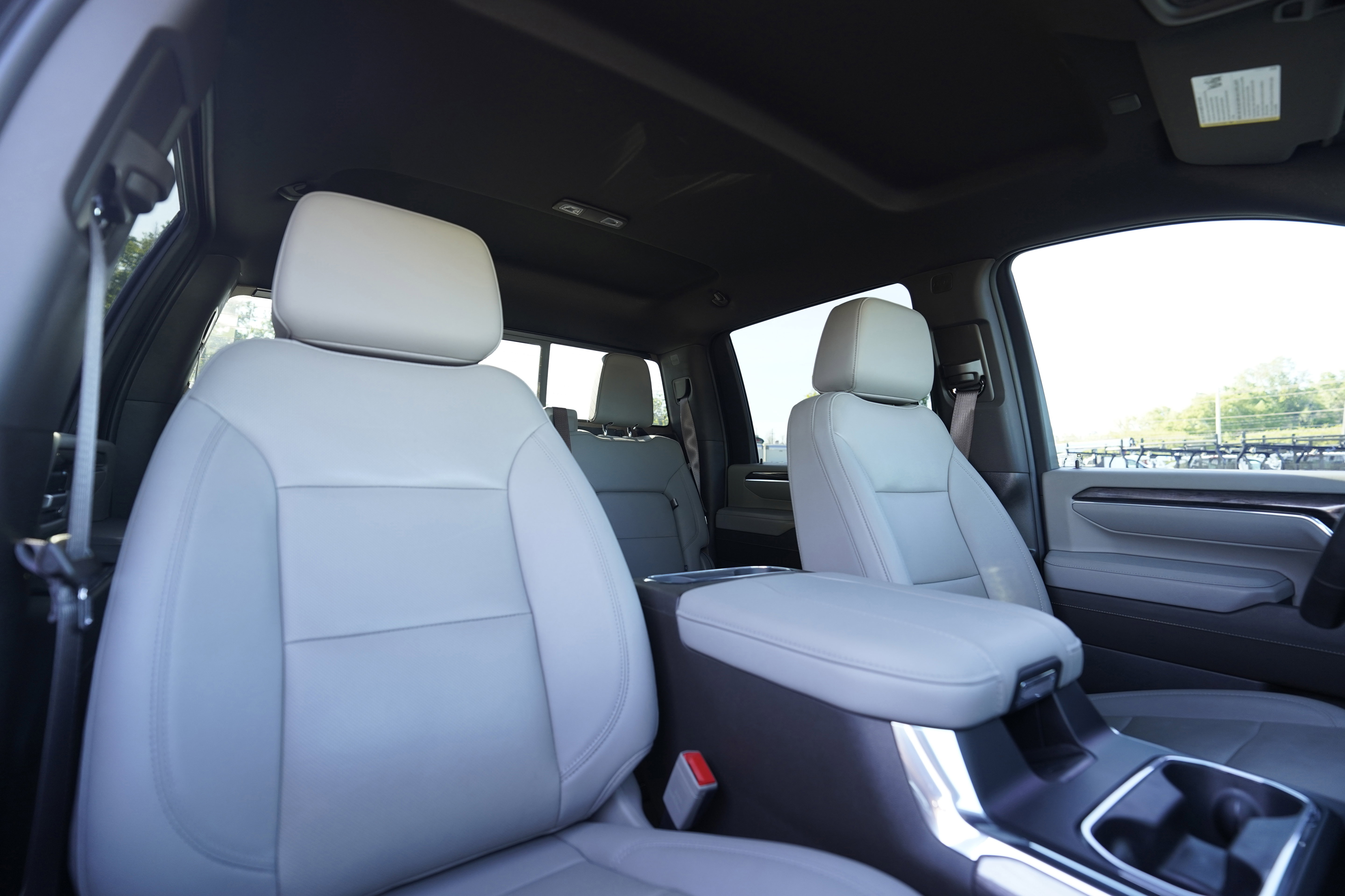 Used 2024 Chevrolet Silverado 3500 LTZ w/ LTZ Plus Package image 15