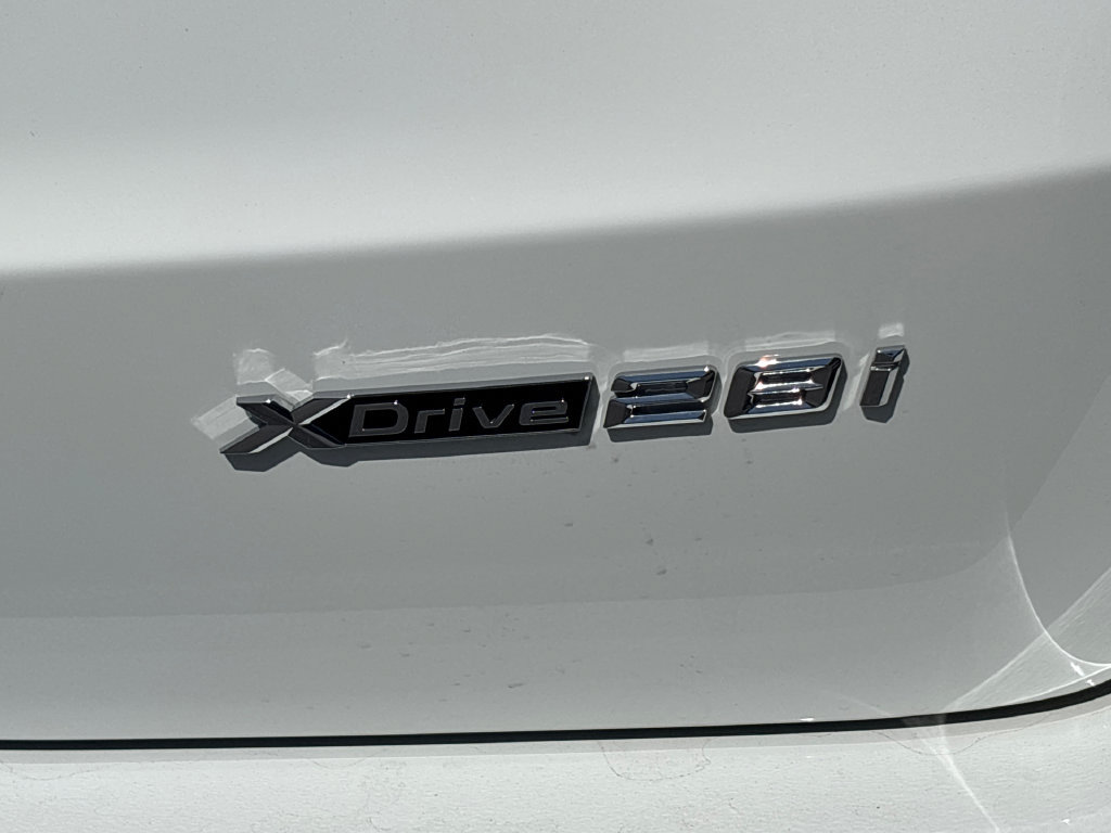 New 2026 BMW X1 xDrive28i w/ Technology Package AWD/4WD image 9