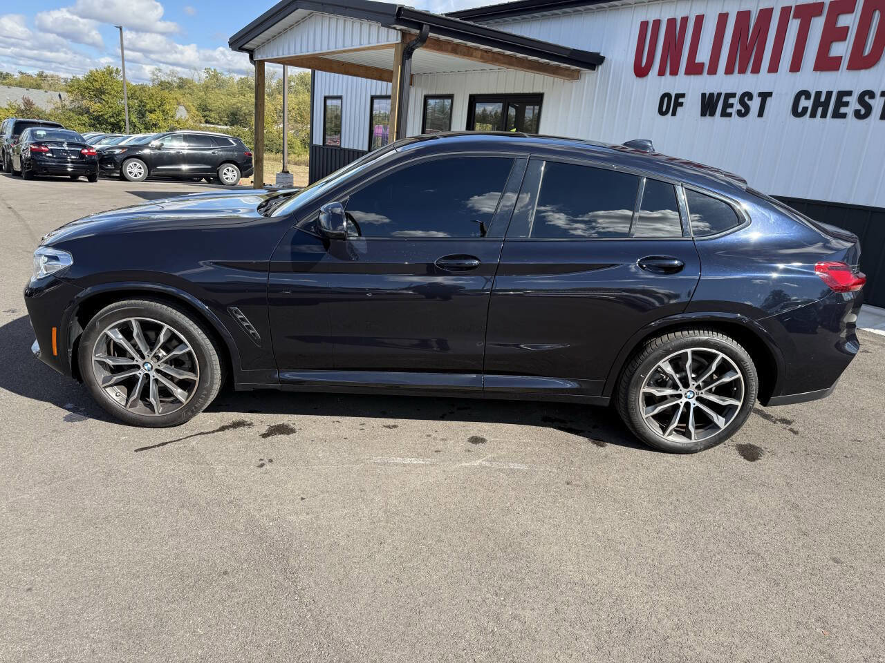 Used 2021 BMW X4 xDrive30i w/ M Sport Package image 12