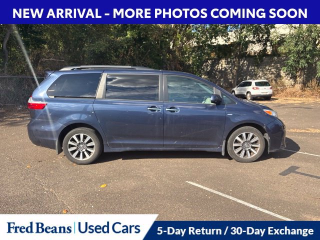 Used 2020 Toyota Sienna XLE AWD/4WD image 4
