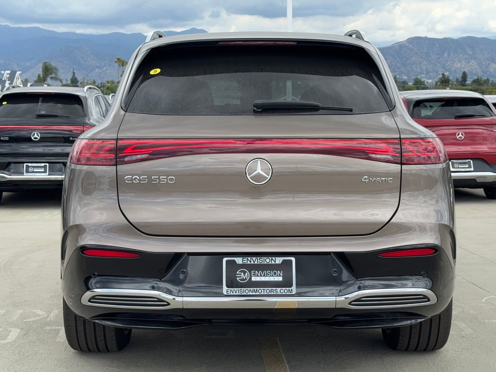 New 2026 Mercedes-Benz EQS 550 4MATIC SUV image 8