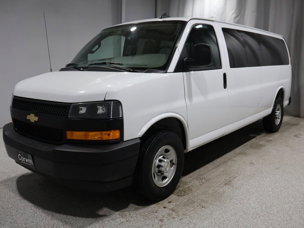 Used 2023 Chevrolet Express 3500 LS image 7