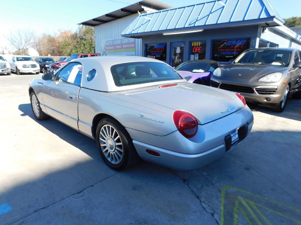 Used 2004 Ford Thunderbird image 5