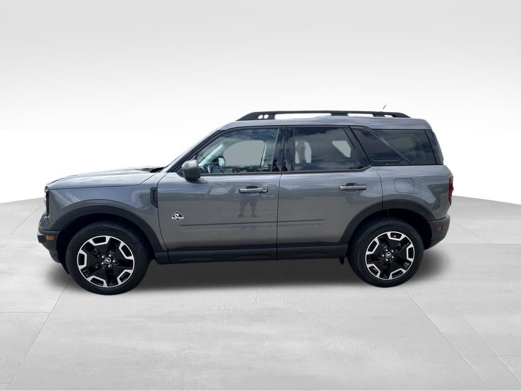 Used 2023 Ford Bronco Sport Outer Banks w/ Tech Package image 8