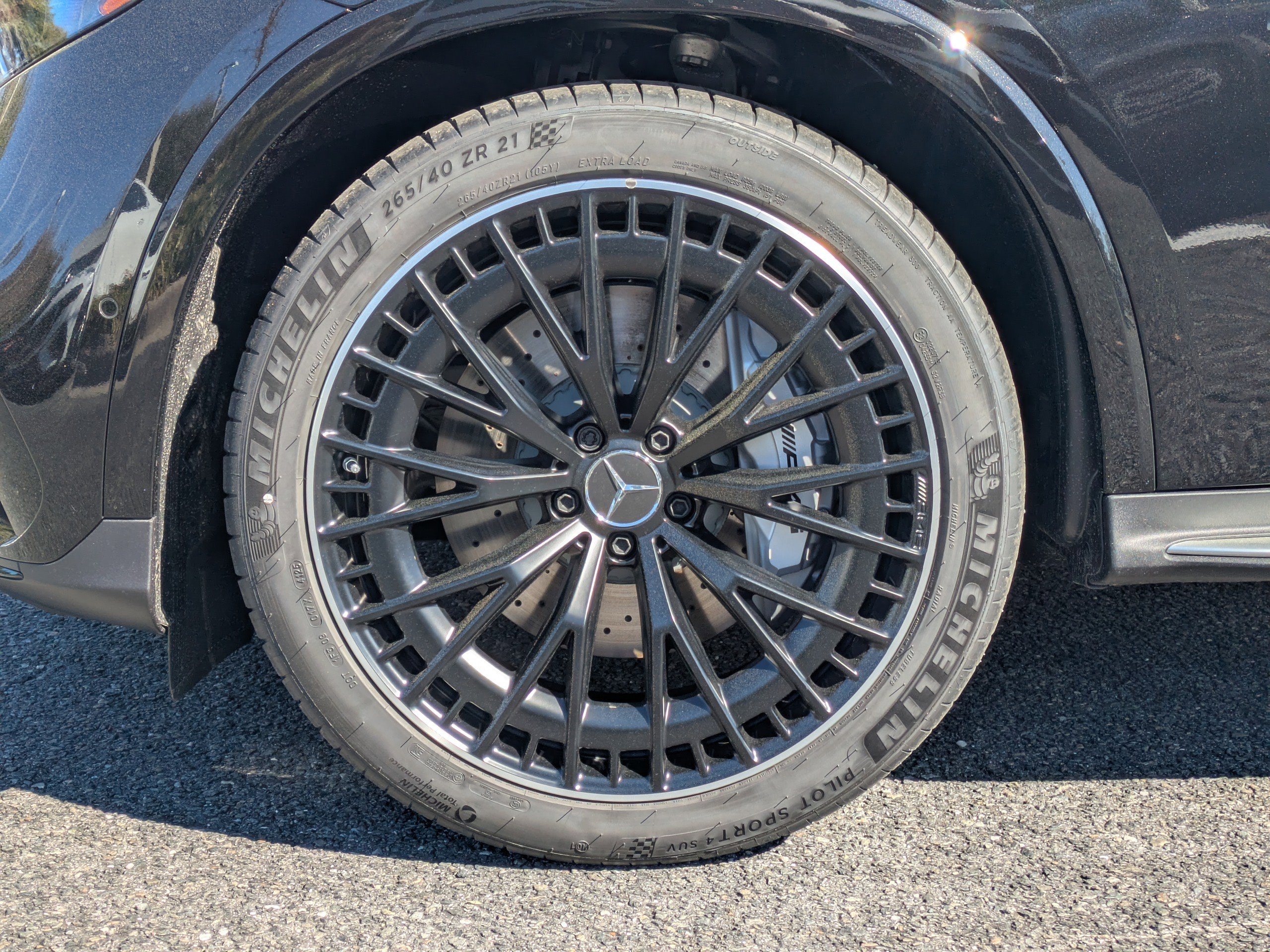 New 2026 Mercedes-Benz GLC 43 AMG 4MATIC image 3