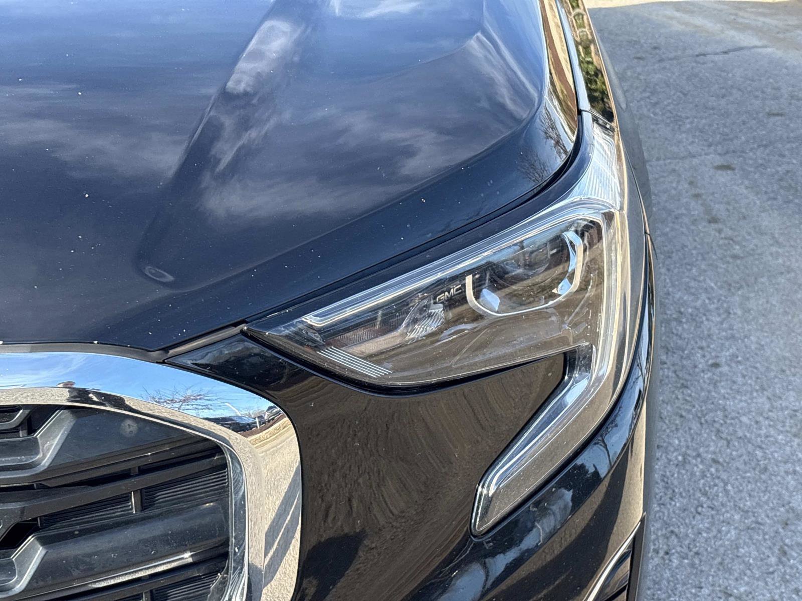 Used 2018 GMC Terrain SLE image 11