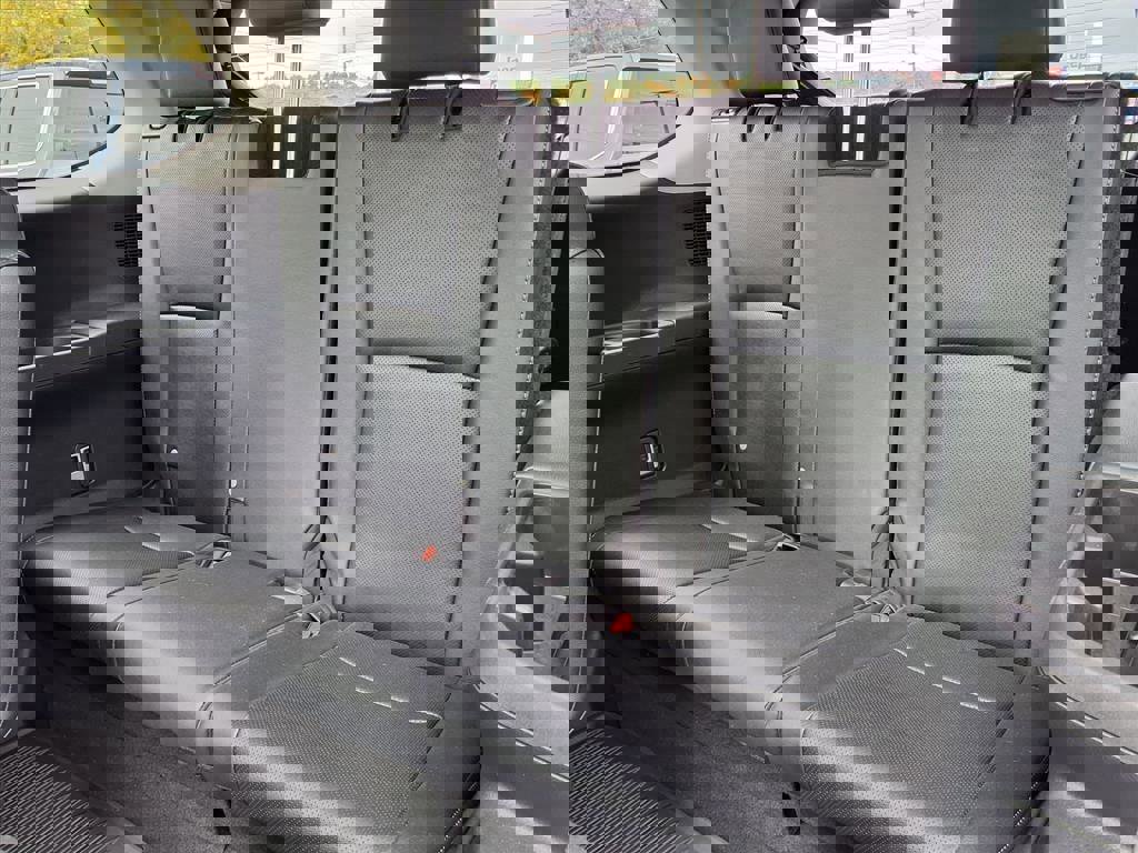 Used 2024 Toyota Grand Highlander Platinum image 9