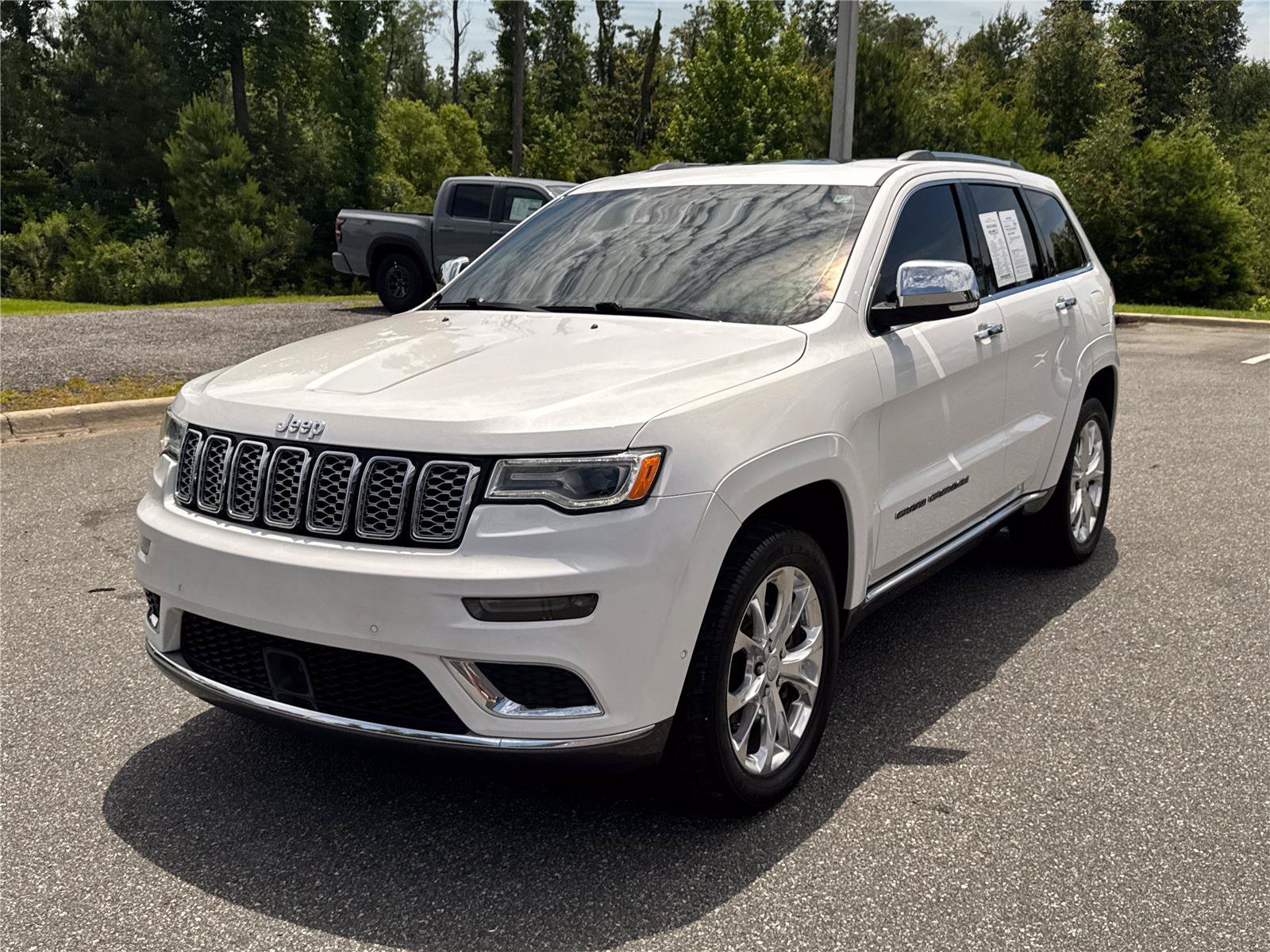Used 2021 Jeep Grand Cherokee Summit AWD/4WD image 8