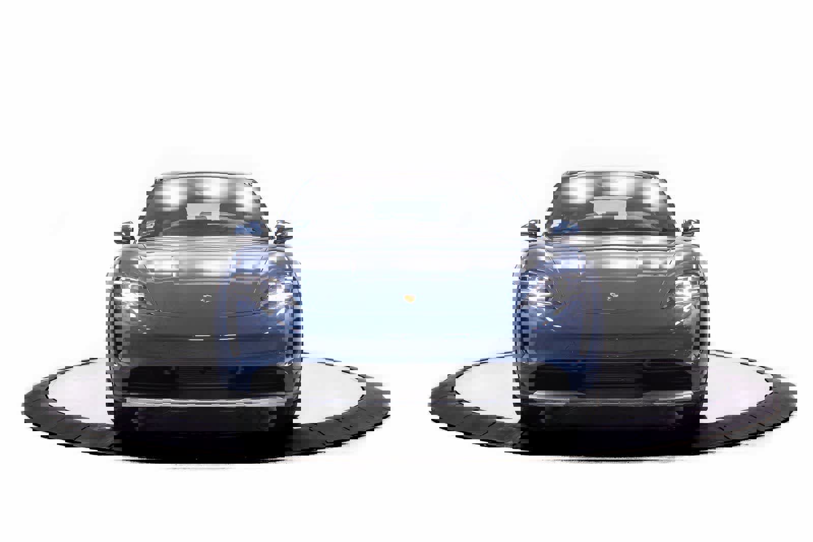 Certified 2023 Porsche Taycan 4 Cross Turismo image 10