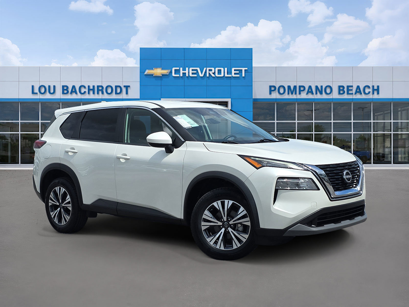 Used 2023 Nissan Rogue SV image 1