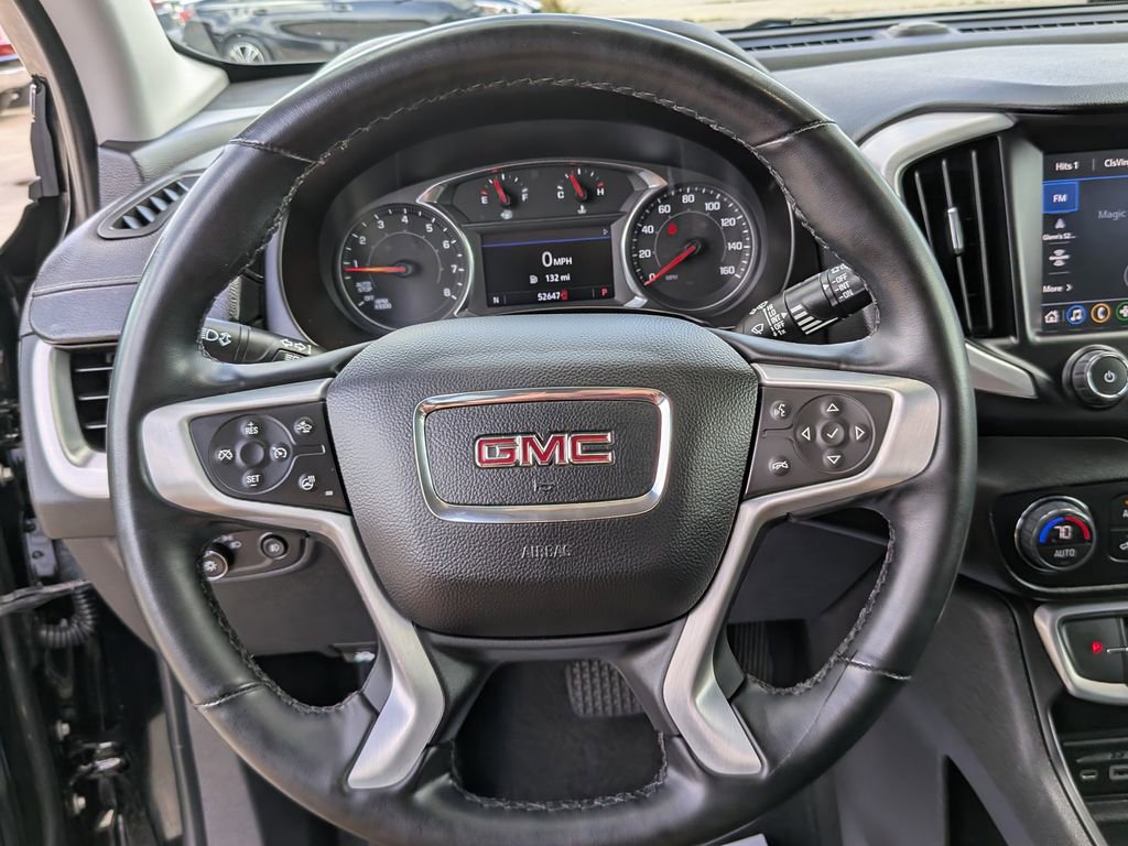 Used 2024 GMC Terrain SLT FWD image 31